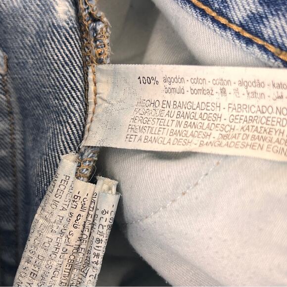 Zara High Rise Distressed Straight Jeans 6 Ripped Acid Wash Blogger Favorite - Picture 3 of 5